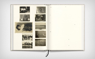 Spread dedicated to all numbered photographs, sorted ascendingly